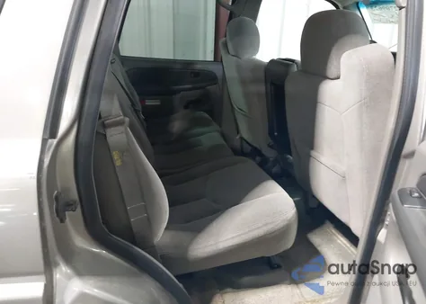 2003 Chevrolet Tahoe Ls из США, поврежденный, VIN 1GNEK13VX3J301264